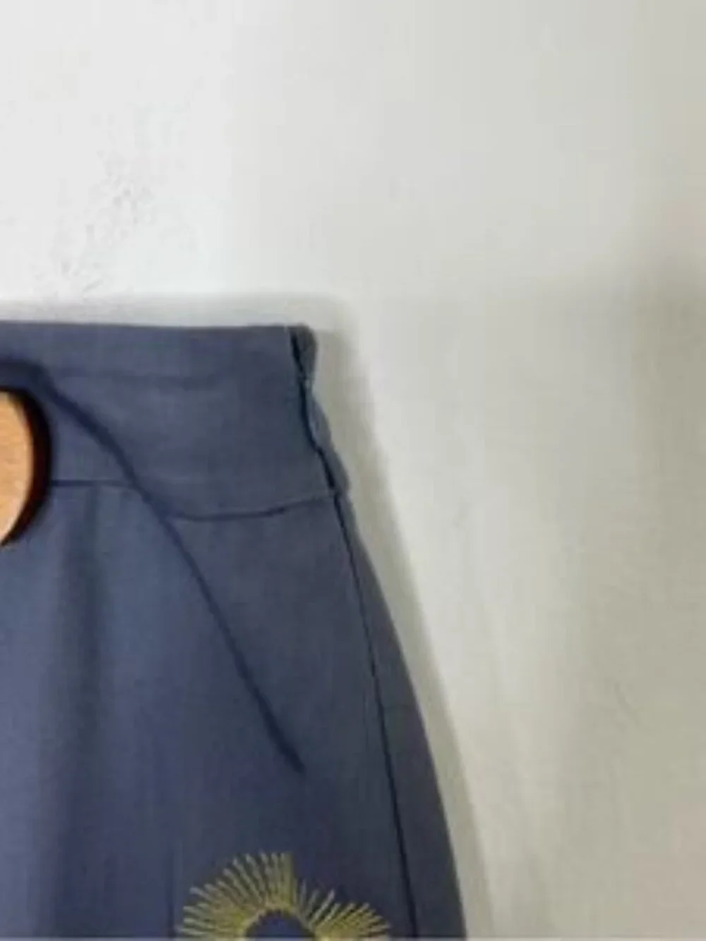 Pencil Skirt Size 8 - Picture 6 of 6